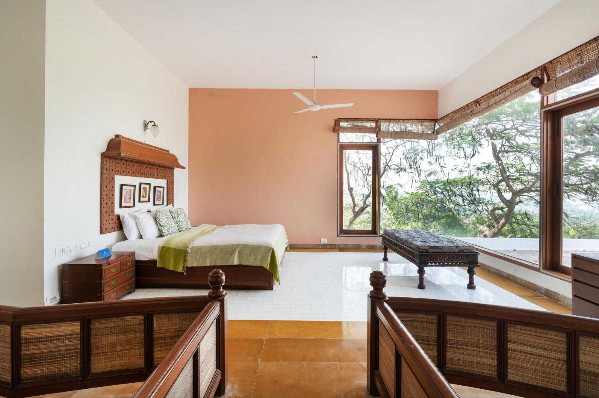 Saffronstays Pride Rock Mandve Exterior photo